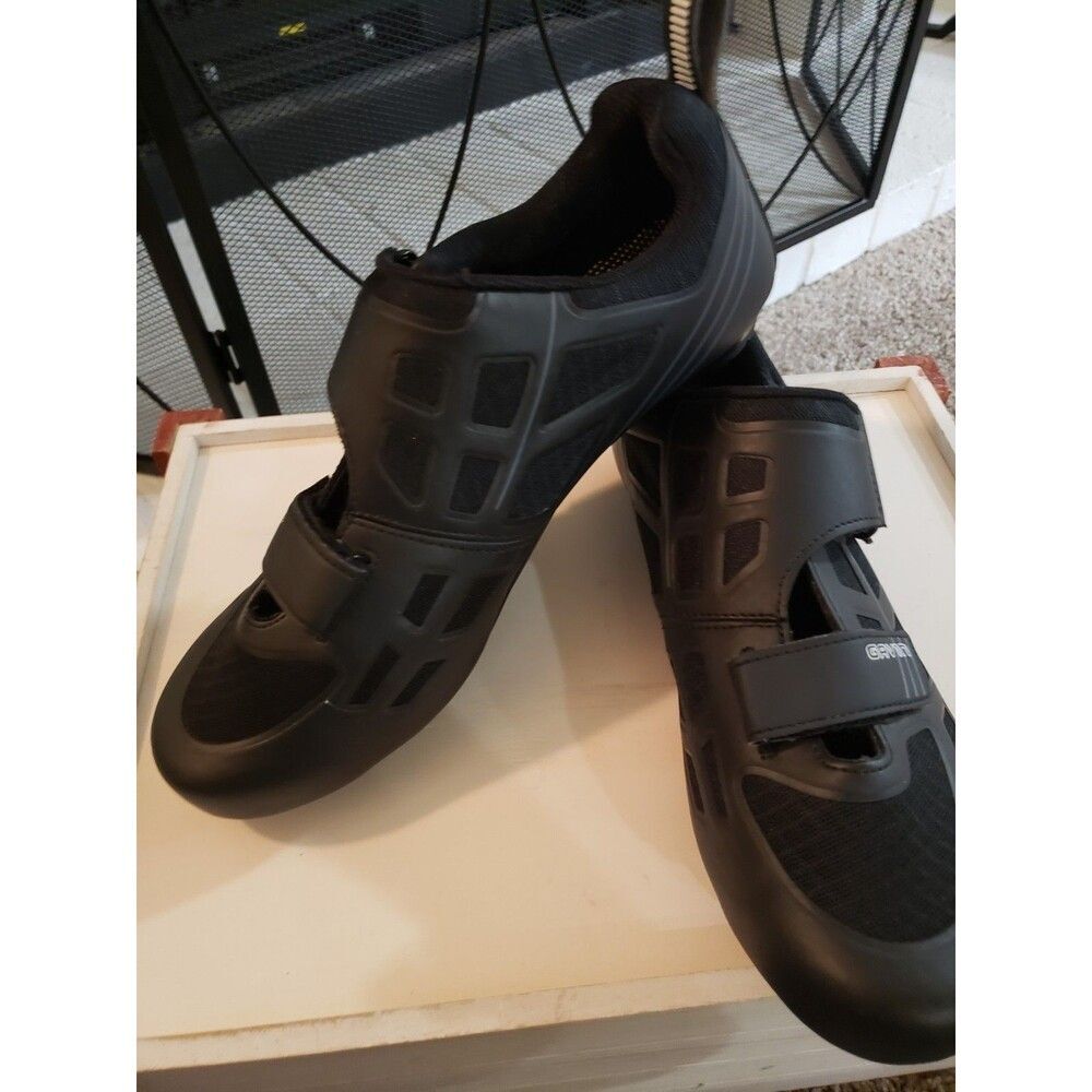 Gavin Bike Mesh Cycling Bike Shoes 44 EU Mens Sz 10, Womens Sz 11 Triathlon Bk
